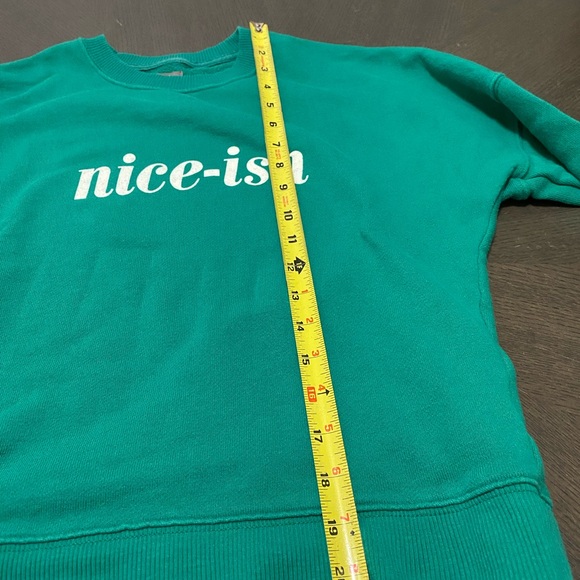 Christmas sweatshirt - Picture 2 of 6